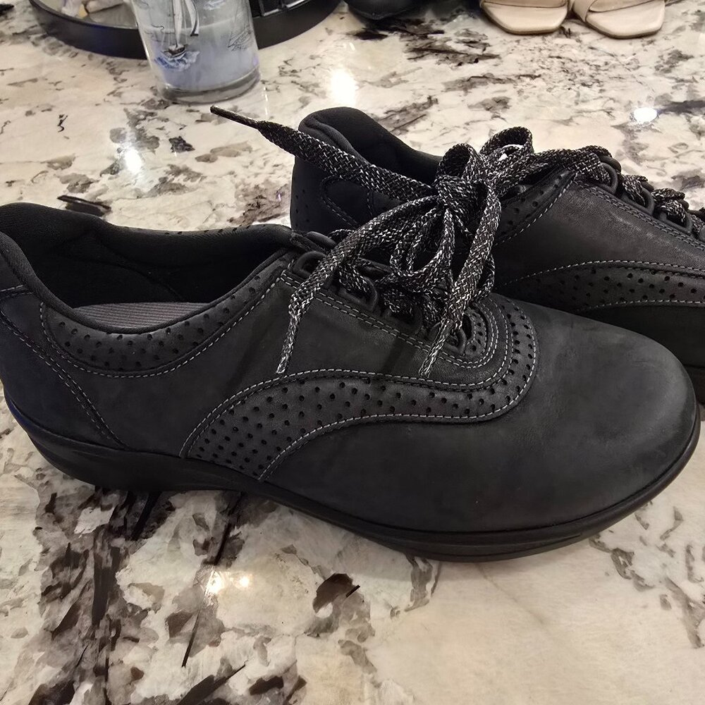 SAS Women's Black Lace-Up Perforated Athletic Shoes